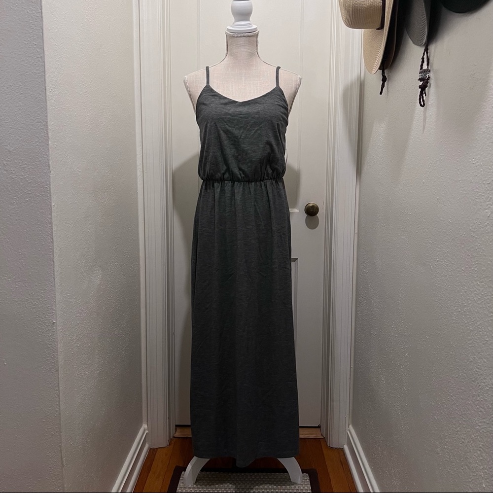 NWT Old Navy Sleeveless Waisted Knit Maxi Dress Heather Gray Small
